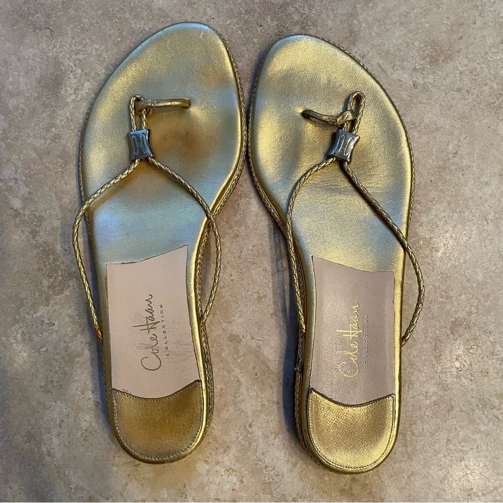 Beautiful gold Cole Han thong flip flops sandals
